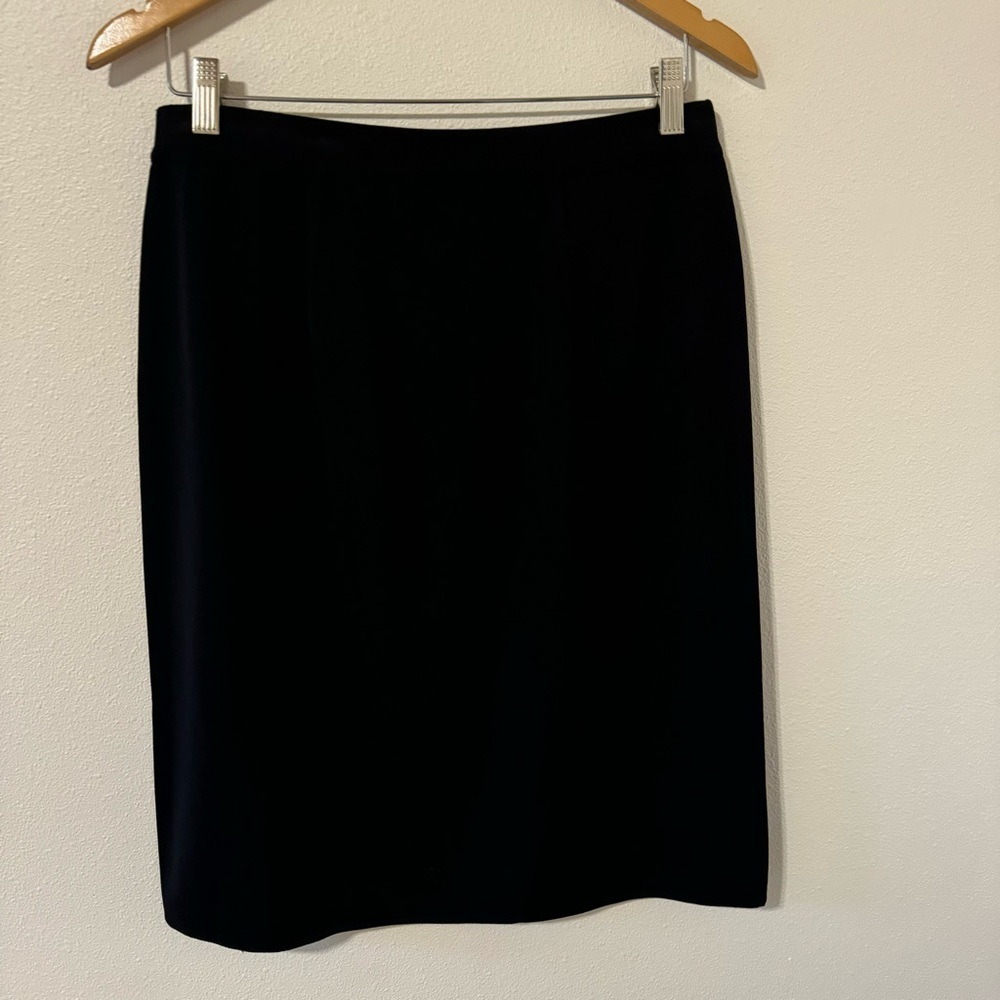 Vintage Exclusively Misook Solid Black Pencil Ski… - image 3